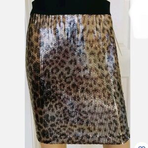 NWT Sexy Womens Karen Kane Pull On Skirt Silver Cheetah Sequin Embellish Sz S